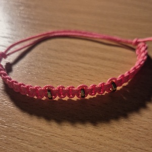 Pink makramé karkötő - Meska.hu