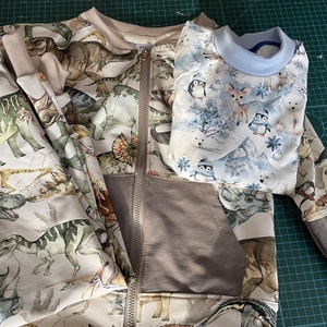 Dinos szett és kislány tunika - Meska.hu