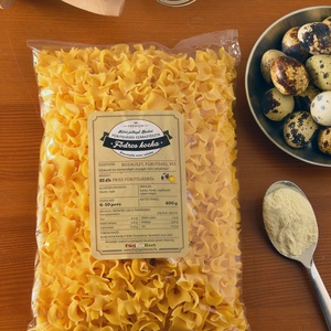 Fürjtojásos Tészta - Fodros Kocka - Meska.hu