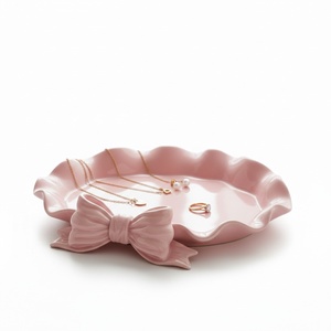 Bájos ékszertartó 3D - otthon & életmód - bútor - polc - Meska.hu