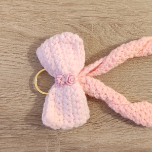 Masni Horgolt kulcstartó - ruha & divat - sál, sapka, kendő - kesztyű - Meska.hu