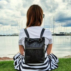Moon mini többfunkciós női táska válltáska és hátizsák - táska & tok - variálható táska - Meska.hu