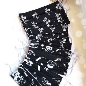 Gyerek textil maszkok 100%pamutvászonból dupla rétegben készűlnek Moshatóak vasalhatóak!  -  - Meska.hu
