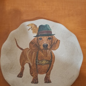 Beton tányér- tacskó, Otthon & Életmód, Dekoráció, Fali és függő dekoráció, Falra akasztható dekor, Fotó, grafika, rajz, illusztráció, MESKA