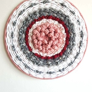 Fonal mandala - otthon & életmód - dekoráció - fali és függő dekoráció - függődísz - Meska.hu