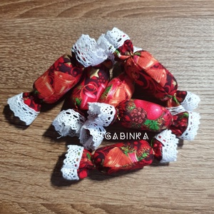 Textil szaloncukor 5 db, Karácsony, Karácsonyi lakásdekoráció, Karácsonyfadíszek, Varrás, MESKA