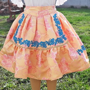 Sárközi brokát selyem szoknya köténnyel kislányoknak, Ruha & Divat, Gyerekruha, Szoknya, Varrás, MESKA