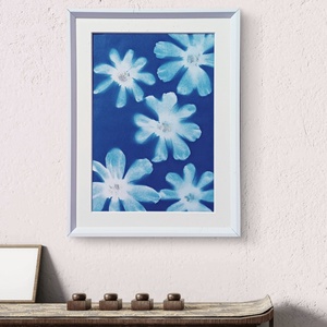 Cianotípiával készült kép, nyomat. Pillangóvirágok a kék csendben.   - művészet - festmény - akril - Meska.hu