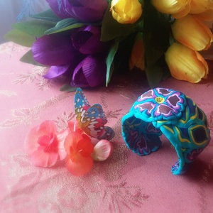 AKCIÓS Virágos karkötő vidám színekkel - ékszer - karkötő - kézfej karkötő - Meska.hu