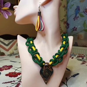 MIRTILL  zsinóros medálos nyakék - ékszer - nyaklánc - medálos nyaklánc - Meska.hu