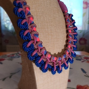 Tűzvirág  népies stílusú zsinóros nyakék - ékszer - nyaklánc - medál nélküli nyaklánc - Meska.hu