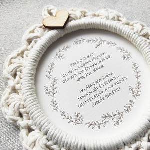 Horgolt képkeret ovis ballagásra, névvel- 17 cm - otthon & életmód - dekoráció - kép & falikép - képkeret - Meska.hu