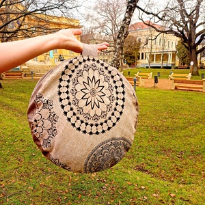 Meditációs, jóga ülőpárna tönköly pelyvával töltve, beige-barna, mandala mintás - játék & sport - sport és kikapcsolódás - jóga, pilates, torna - jógapárna - Meska.hu