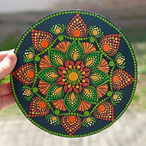 Pontozott mandala Tara - művészet - festmény - festmény vegyes technika - Meska.hu
