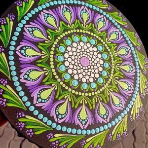 Pontozott mandala Lila tavasz - művészet - festmény - festmény vegyes technika - Meska.hu
