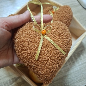 Karácsonyi dísz szett  szívecskék, rozsdabarna, puha Teddy anyagból, 3db - karácsony - karácsonyi lakásdekoráció - karácsonyfadíszek - Meska.hu
