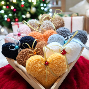 Karácsonyi dísz szett  szívecskék, sötétzöld, puha Teddy anyagból, 3db - karácsony - karácsonyi lakásdekoráció - karácsonyfadíszek - Meska.hu