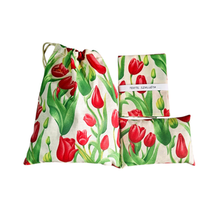Textilszalvéta 2db+babzsák+tisztasági zsák szett oviba, suliba, beige, piros tulipánok, Játék & Sport, Ovis felszerelés, Egyéb ovis kiegészítő, Varrás, MESKA