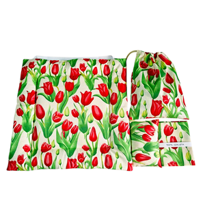 Ülőpárna+textilszalvéta 2db+babzsák+tisztasági zsák szett oviba, suliba, beige, piros tulipánok, Játék & Sport, Ovis felszerelés, Egyéb ovis kiegészítő, Varrás, MESKA
