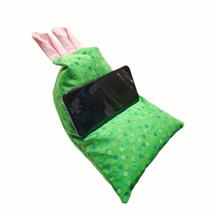 Nyuszifüles mini babzsák mobiltartó zöld, virágos , Otthon & Életmód, Tárolás & Rendszerezés, Asztali telefontartó, Varrás, MESKA