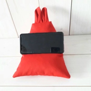 Nyuszifüles mini babzsák mobiltartó piros , Otthon & Életmód, Tárolás & Rendszerezés, Asztali telefontartó, Varrás, MESKA