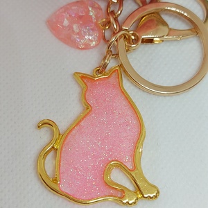 Cicás kulcstartó - táska & tok - kulcstartó & táskadísz - kulcstartó - Meska.hu