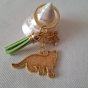 Cicás kulcstartó - táska & tok - kulcstartó & táskadísz - kulcstartó - Meska.hu