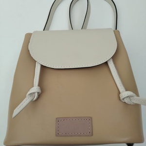 Arlene borjúbőr hátitáska - Meska.hu