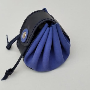 kékek húzó zsinóros bőrbatyu, Táska & Tok, Kézitáska & válltáska, Tarisznya, Bőrművesség, MESKA