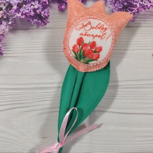 Nőnapi filc tulipán - Meska.hu
