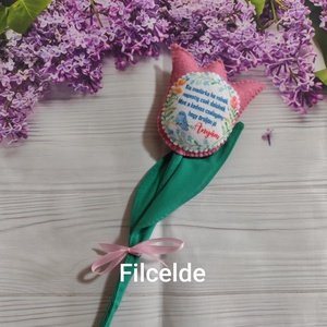 Anyák napi filc tulipán , Otthon & Életmód, Dekoráció, Asztal és polc dekoráció, Asztaldísz, Varrás, MESKA