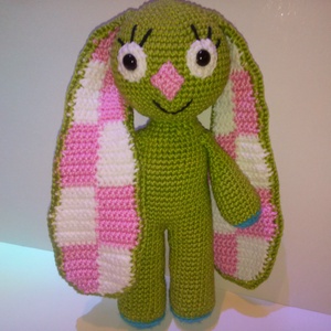 Kockásfülű nyúl - amigurumi - játék & sport - plüssállat & játékfigura - nyuszi - Meska.hu