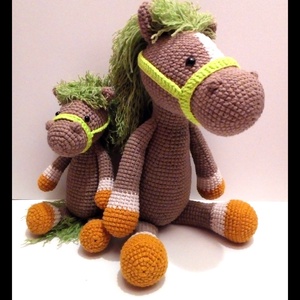 Alma és Almácska- amigurumi lovacskák - Meska.hu