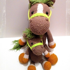 Alma és Almácska- amigurumi lovacskák -  - Meska.hu