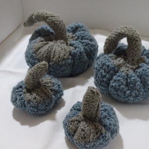 Kötött tök - lakásdekoráció,asztaldísz() - otthon & életmód - dekoráció - Meska.hu