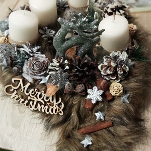 MERRYCHristmas-SZŐRMÉS adventi koszorú,asztaldísz rénszarvassal, Karácsony, Adventi díszek, Adventi koszorú, Virágkötés, MESKA