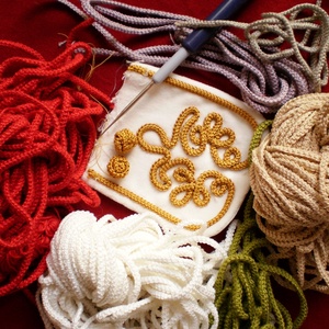 Paszomány, zsinór, sujtás - bármilyen színben rendelhető! Népi ruha kell-éke :) -  - Meska.hu