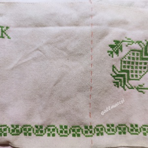 Énekeskönyv borító, keresztszemes könyvborító - otthon & életmód - papír, írószer - könyv- és füzetborító - Meska.hu