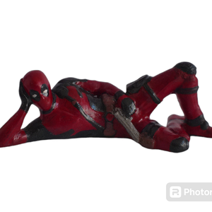 Deadpool szobor - otthon & életmód - dekoráció - asztal és polc dekoráció - asztaldísz - Meska.hu