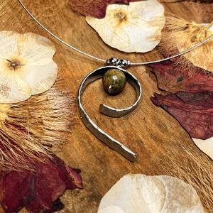 Kunkori nyaklánc - ékszer - nyaklánc - medálos nyaklánc - Meska.hu