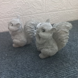 Mókus gipszfigura - kellékek & szerszámok - dekorációs kellékek - figurák - Meska.hu