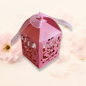 Mini dzsem rózsaszín díszdobozban, Esküvő, Emlék & Ajándék, Köszönőajándék, Élelmiszer előállítás, Különböző mini dzsemejeink gyönyörű díszdobozban rendelhetők.
Választható  levendula,rózsa, bodza, ..., MESKA