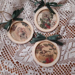 Cicás fenyődíszek- nosztalgia karácsonyi díszek,  dekoráció,   -  - Meska.hu