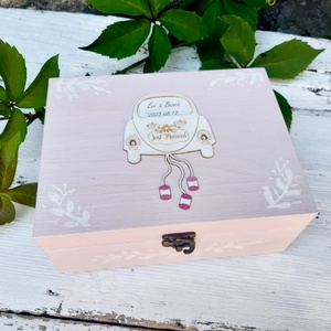 Esküvői autós  ajándék doboz, nászajándék, pénzátadó  doboz- fehér-pasztell rózsaszínben, Más színnel isRendelhető! - esküvő - emlék & ajándék - doboz - Meska.hu