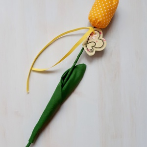 Sárga fehér pöttyös textil tulipán szívecske kártyával, nőnapra ajándékba, dekoráció, , Otthon & Életmód, Dekoráció, Virágdísz és tartó, Csokor & Virágdísz, Varrás, MESKA