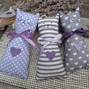Lila -szürke levendula cicák- levendulás textil dekorációk, 3db illatzsák, levendula illatpárnák, Otthon & Életmód, Gyertya, illat, aroma, Illatzsák, Varrás, MESKA