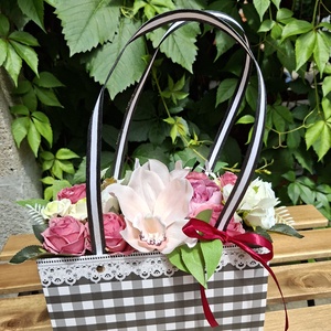 Csodás pillanat! - Orchideás nagy virágtáska, ünnepi alkalmakra, évfordulóra, nyugdíjas búcsúztatóra,AZONNAL VIHETŐ! - Meska.hu
