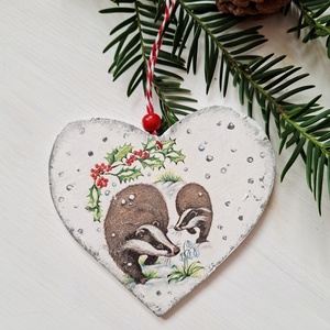 Tél az erdőn- Borzok- karácsonyi szívecske, függődísz, dekoráció, Karácsony, Karácsonyi lakásdekoráció, Karácsonyi ajtódíszek, Decoupage, transzfer és szalvétatechnika, MESKA