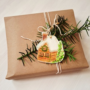 Havas házikó - Ajándékkísérő kártya, kézzel festett kártya, karácsonyi házikó - otthon & életmód - papír, írószer - ajándékozás kellékei - ajándékkísérő - Meska.hu