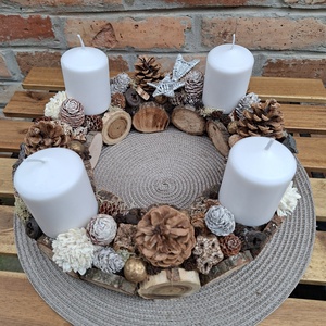 Adventi koszorú- faszeletes, tobozdíszekkel,adventi dísz, karácsonyi asztaldísz nagy méretű - karácsony - adventi díszek - adventi koszorú - Meska.hu